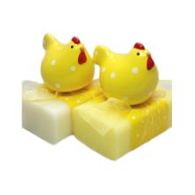  Schapenmelkzeep vierkant 100g, gedecoreerd met stenen kip, klassiek 