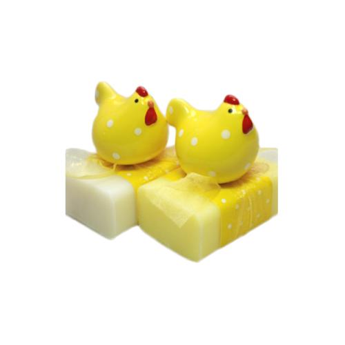  Schapenmelkzeep vierkant 100g, gedecoreerd met stenen kip, klassiek 